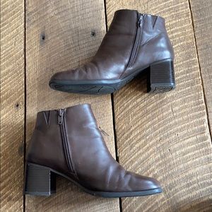 TM Penny Brown Booties Size 7.5W